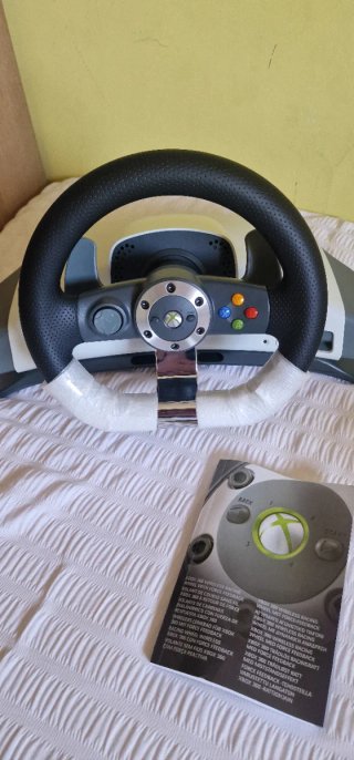 Volante Xbox 360 Inalambrico (Nuevo sin usar)
