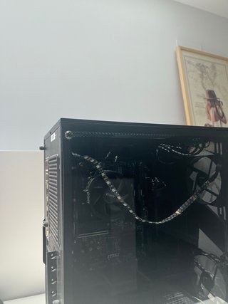 Torre PC Sobremesa Negra