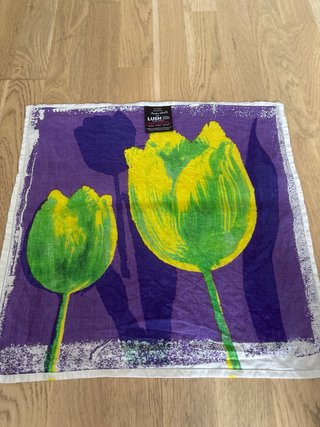 Bandana pañuelo cuadrado estampado tulipanes 48cm