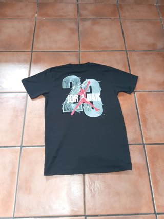 Conjunto Jordan Negro Camiseta y Pantalón Corto
