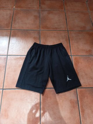 Conjunto Jordan Negro Camiseta y Pantalón Corto