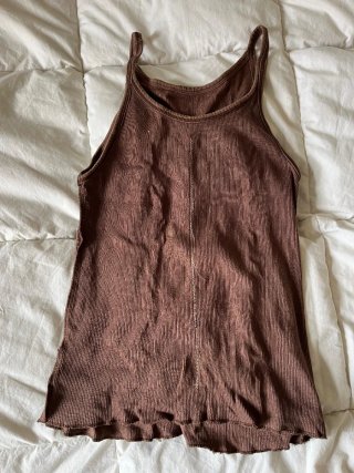 Camiseta tirantes marrón Mango Talla M