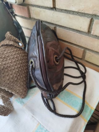 Bolsos de piel y varios modelos