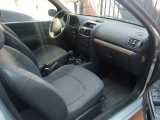Renault Clio 2004