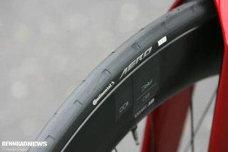 DT Swiss ARC 1600 Ruedas Carbono Continental
