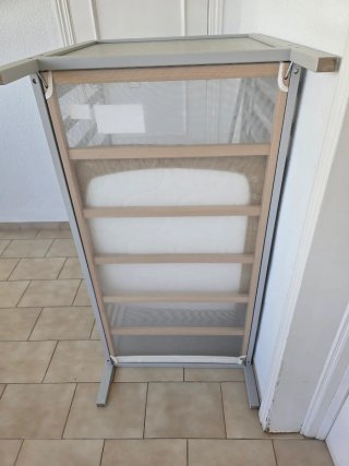 Cama infantil Ikea casi nueva