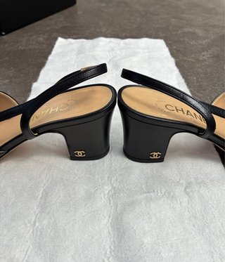 Zapatos Chanel Slingback Negros