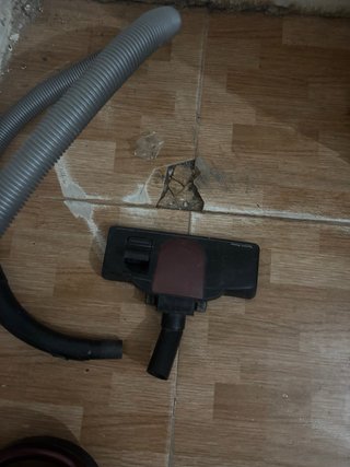 Una aspiradora de casa en buen estado