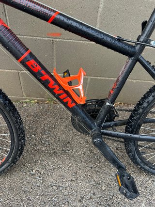 Bicicleta Infantil BTWIN Negra y Roja