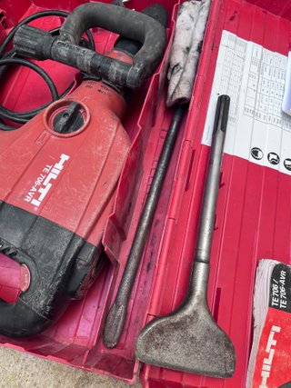 Martillo Hilti TE 706-AVR