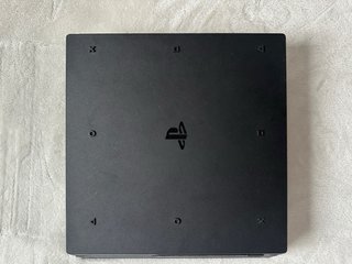 Playstation 4 Pro 1TB Negra
