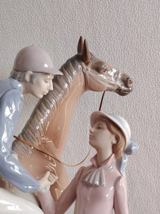 Figura Lladró Jockey y Damita