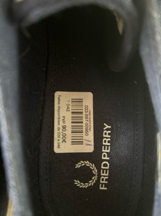 Zapatillas Fred Perry Azul Marino Suede. SIN USAR