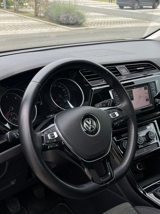 Volkswagen Touran 7 PLAZAS+150CV+TECHO+CAMARA+FULL