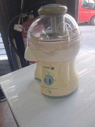 Licuadora Fagor Practica