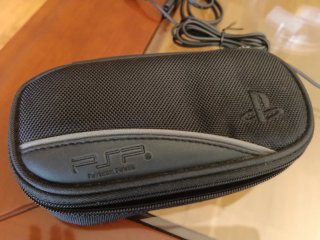 Consola Portátil Sony PSP + 4 juegos de regalo