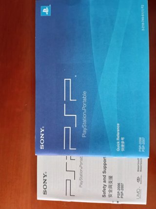 Consola Portátil Sony PSP 2000+ 4 juegos de regalo