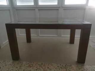 Mesa de comedor extensible de madera y cristal