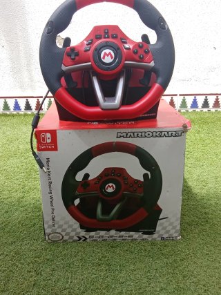 Volante Switch + Pedales ¡Precio negociable!