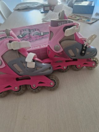 Pattini Hello Kitty misura Small