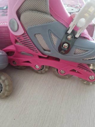 Pattini Hello Kitty misura Small