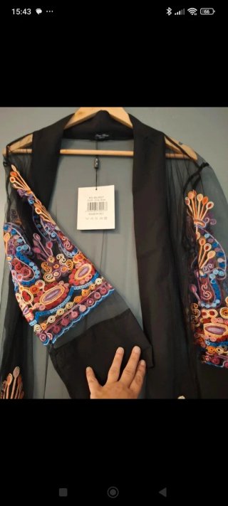 Kimono negro bordado talla única nuevo