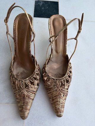 Zapatos de tacón Lodi dorados