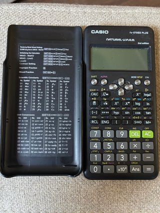 Calculadora Casio fx-570ES PLUS