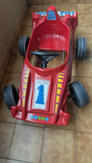 Coche pedales F1 INJUSA 1986