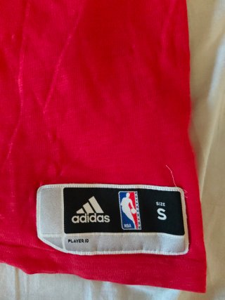 Camiseta Adidas Bulls Rose Talla S
