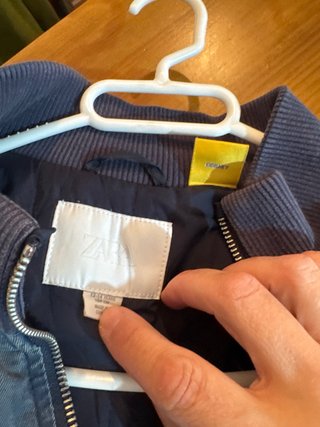 Cazadora bomber azul con Stitch talla 13/14