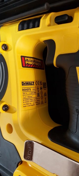 Taladro Percutor DeWalt XR SDS-Plus sin escobillas
