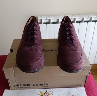 Zapatillas Clarks Cuero Burdeos Talla 42 de 120€