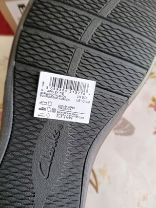 Zapatillas Clarks Cuero Burdeos Talla 42 de 120€