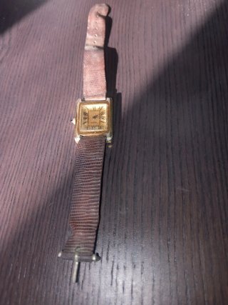 : Orologio vintage rettangolare da donna stile cla