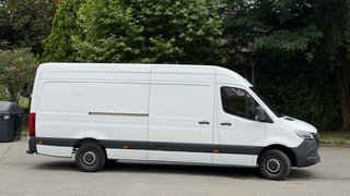 MERCEDES SPRINTER 2022 L3H2 MANUAL FULL EQUIPE