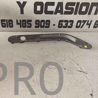 MOLDURA PARACHOQUE DELANTERO DERECHO MERCEDES
