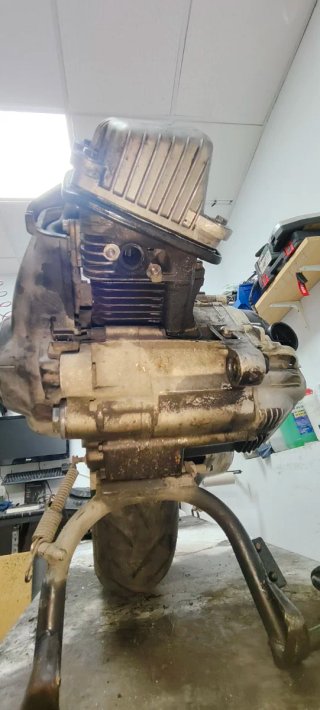 Motor Piaggio Zip 4 tiempos carburación