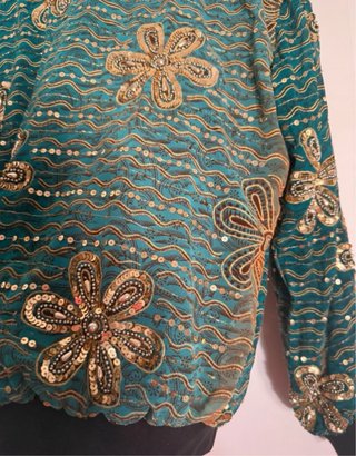 Chaqueta bomber joya artesanal bordada India