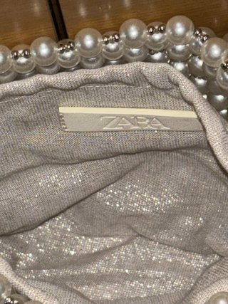 Bolso Zara perlas blanco y plateado