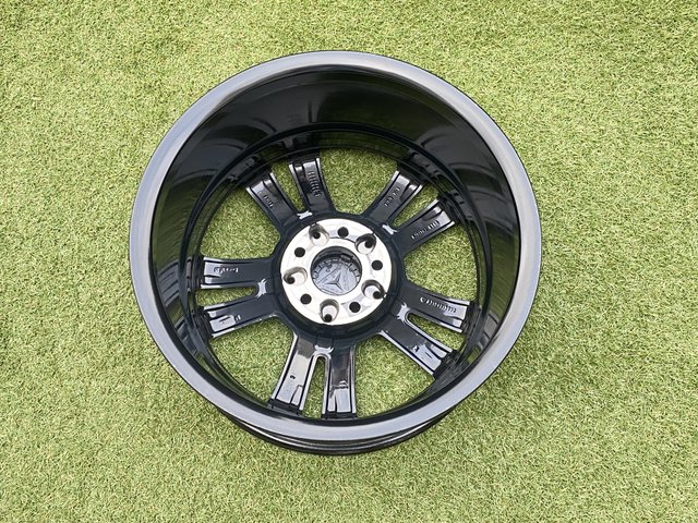 Llantas Originales Mercedes 17" - Reforzadas