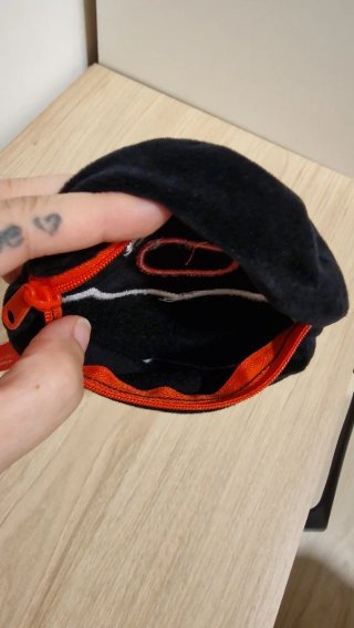 Monedero Pingu gacha japon