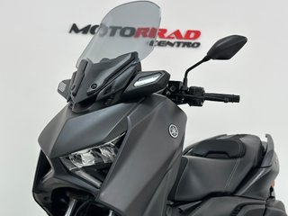 YAMAHA XMAX 300