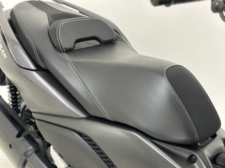 YAMAHA XMAX 300