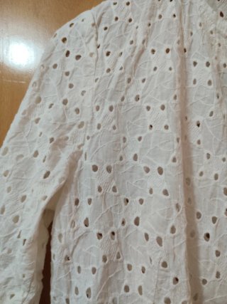 Chaqueta Zara calada verano blanca