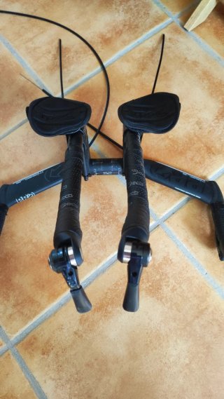 Manillar Pro Aero con acoples y cambios