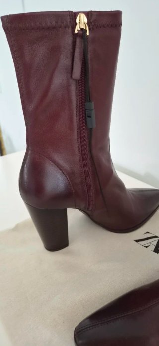 Botines de piel Zara rojo burdeos T40