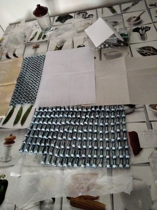 Lote de tornillos y tuercas
