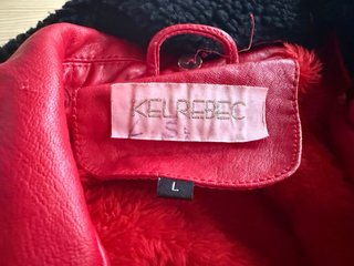 Chaqueta cuero roja con forro negro