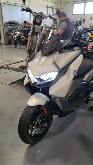 BMW C400GT Maxi Scooter Blanco